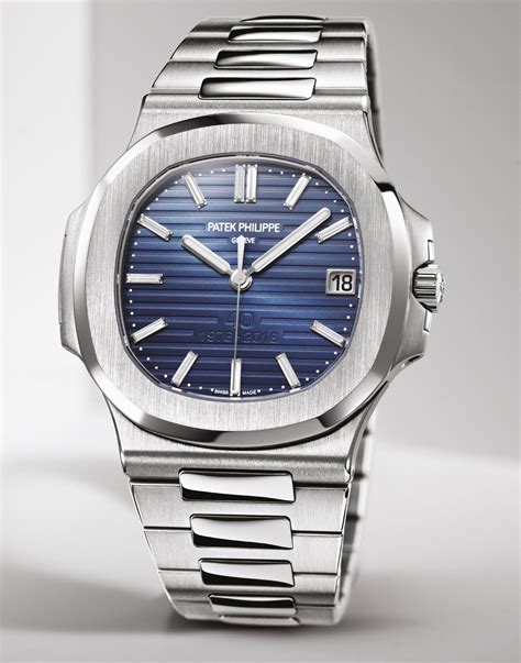 patek philippe nautilus non original buz|Patek Philippe Nautilus original.